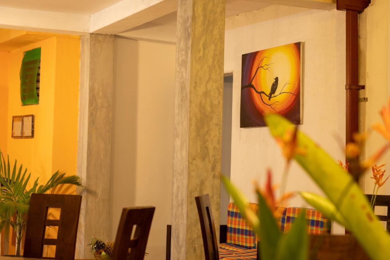 Happy beach resort Unawatuna Exterior foto